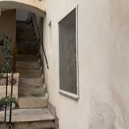 Vintage Apartment Trapani